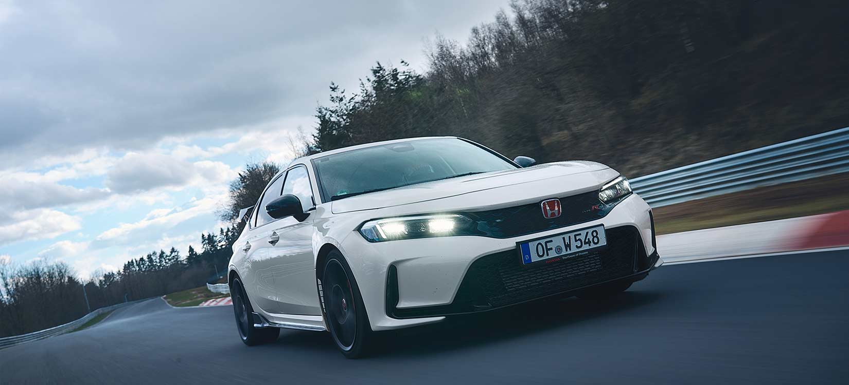 Civic Type R Sets New Front-Wheel Drive Lap Time Record at Nürburgring